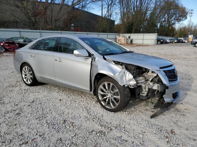 2G61M5S3XH9138159 - 2017 CADILLAC XTS LUXURY SILVER photo 4