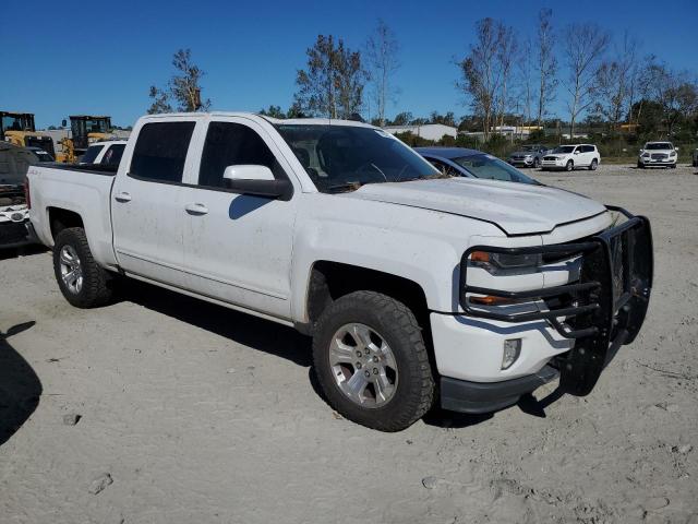 3GCUKREC6JG291412 - 2018 CHEVROLET SILVERADO K1500 LT WHITE photo 4