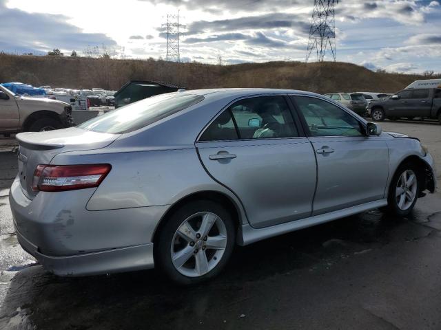 4T1BF3EK0BU223424 - 2011 TOYOTA CAMRY BASE SILVER photo 3