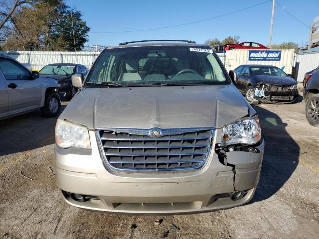 2A8HR54149R577392 - 2009 CHRYSLER TOWN & COU TOURING ვერცხლისფერი ფოტო 5