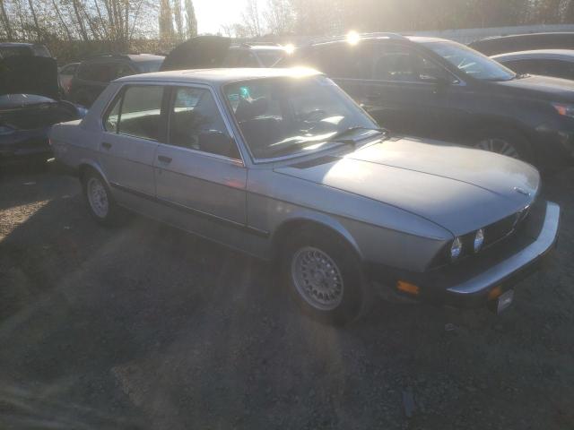 WBADK8309D9207748 - 1983 BMW 528 E AUTOMATIC SILVER photo 4