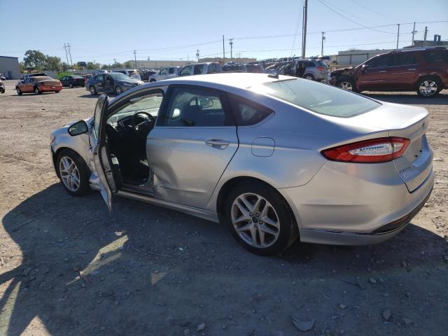 3FA6P0H70GR272717 - 2016 FORD FUSION SE SILVER photo 2