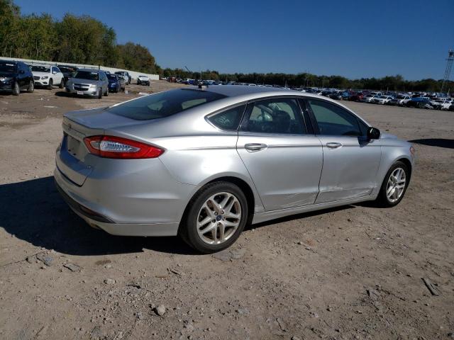 3FA6P0H70GR272717 - 2016 FORD FUSION SE SILVER photo 3