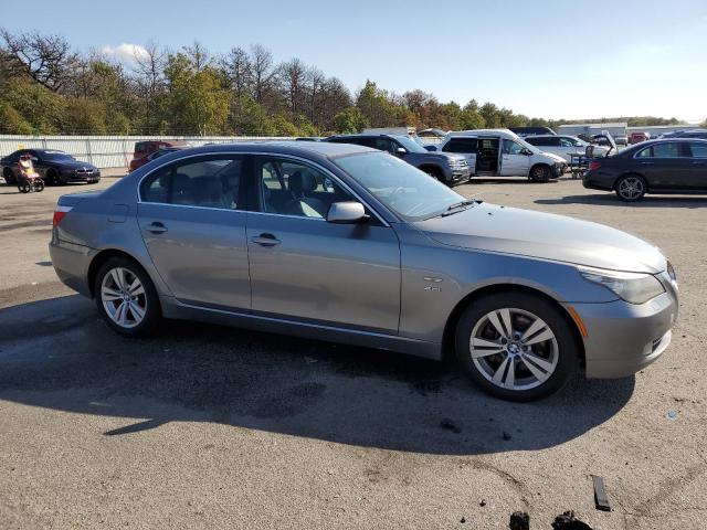 WBANV1C59AC158760 - 2010 BMW 5 SERIES XI SILVER photo 4