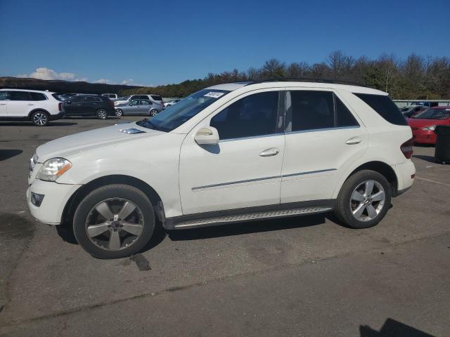 4JGBB8GB8AA603682 - 2010 MERCEDES-BENZ ML 350 4MATIC WHITE photo 1