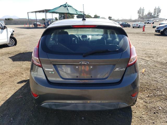 3FADP4EEXGM193487 - 2016 FORD FIESTA SE GRAY photo 6