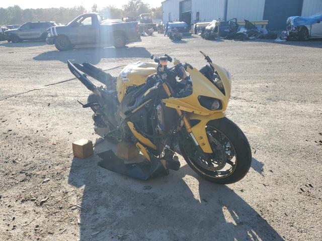 JYARN23E99A005860 - 2009 YAMAHA YZFR1 YELLOW photo 2