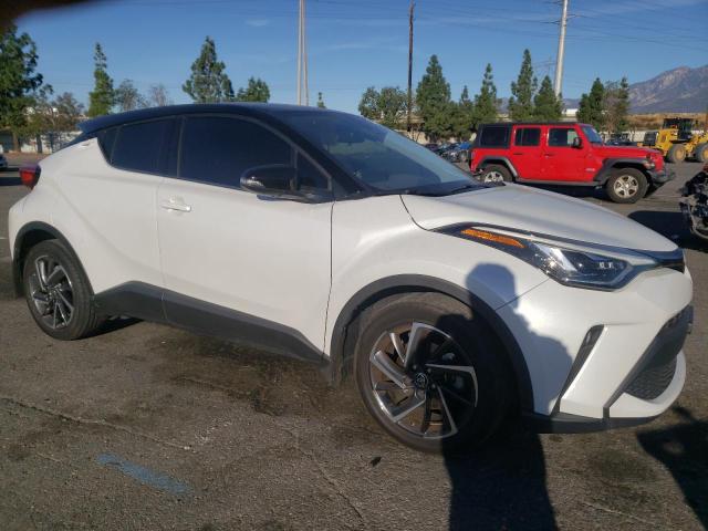 NMTKHMBX3NR144065 - 2022 TOYOTA C-HR XLE WHITE photo 4