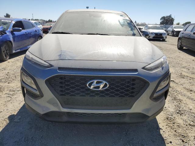 KM8K1CAA7LU416330 - 2020 HYUNDAI KONA SE SILVER photo 5