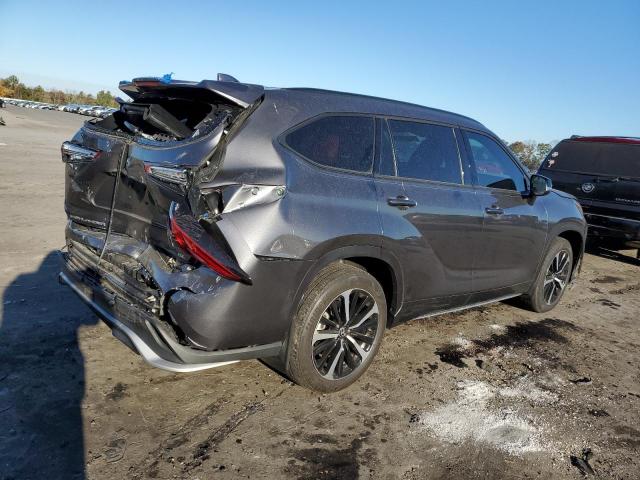 5TDJZRAH2NS093238 - 2022 TOYOTA HIGHLANDER XSE GRAY photo 3