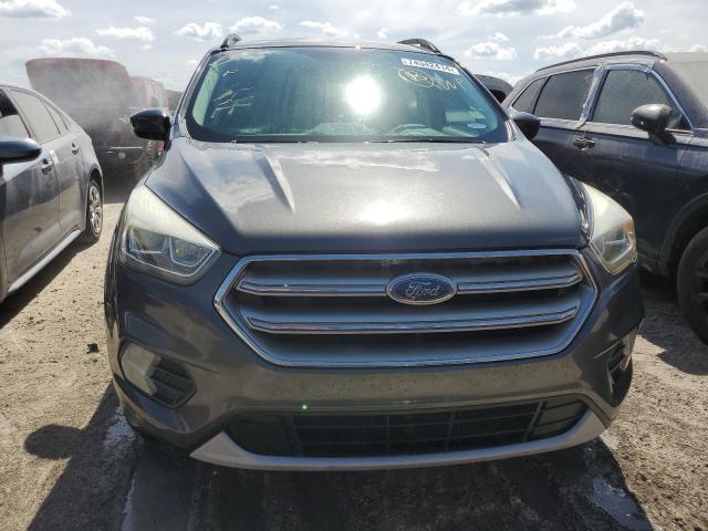 1FMCU0G90HUA89123 - 2017 FORD ESCAPE SE GRAY photo 5