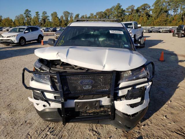 1FM5K8AR2JGA99971 - 2018 FORD EXPLORER POLICE INTERCEPTOR WHITE photo 5