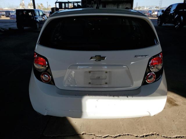 1G1JA6SH8C4143209 - 2012 CHEVROLET SONIC LS 白色 照片 6