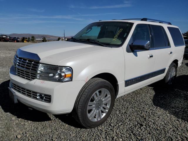 5LMJJ2J54BEJ09650 - 2011 LINCOLN NAVIGATOR 白色 照片 1