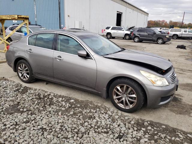 JNKCV61F19M053394 - 2009 INFINITI G37 GRAY photo 4