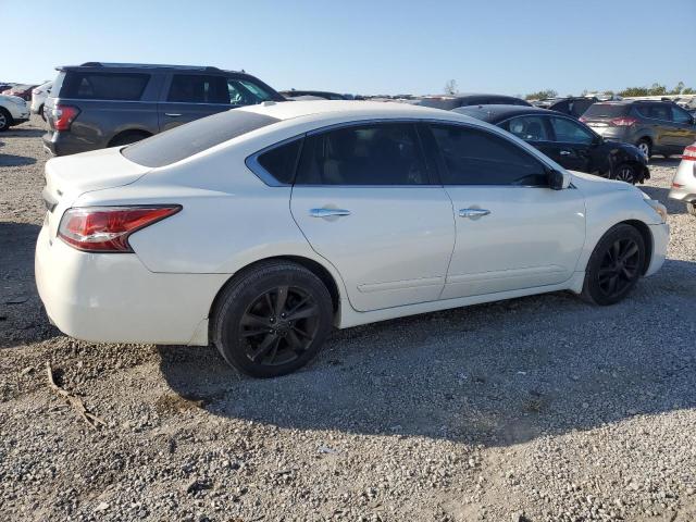 1N4AL3APXEC117363 - 2014 NISSAN ALTIMA 2.5 WHITE photo 3