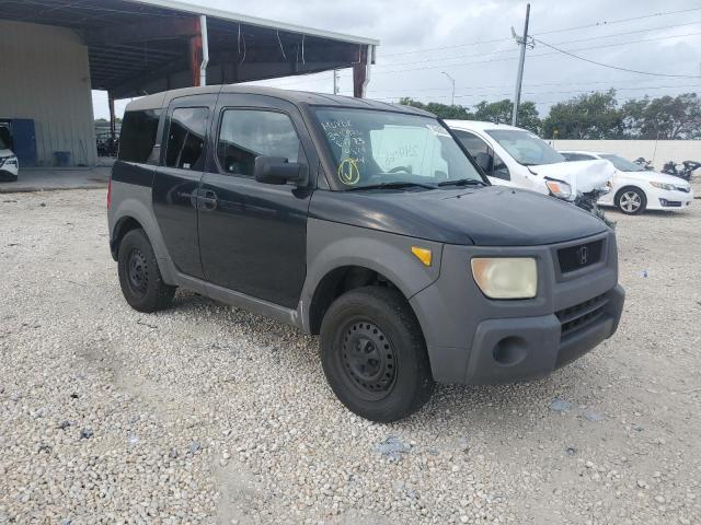 5J6YH18304L004824 - 2004 HONDA ELEMENT LX BLACK photo 4