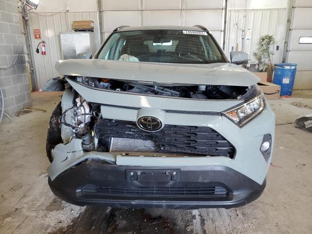 2T3P1RFV3KC045503 - 2019 TOYOTA RAV4 XLE GRAY photo 5