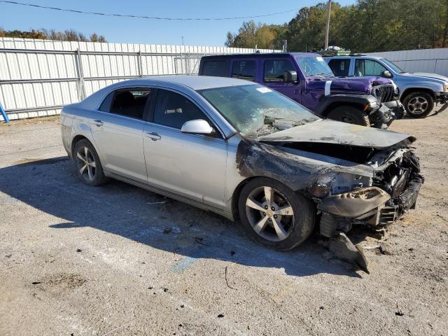 1G1ZC5EU5BF378055 - 2011 CHEVROLET MALIBU 1LT SILVER photo 4