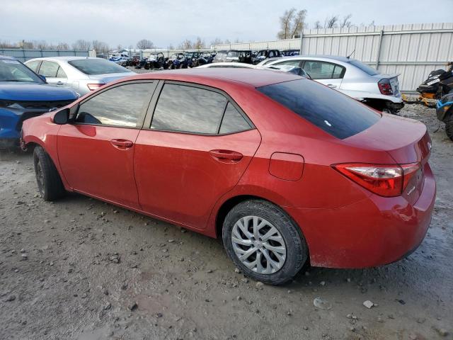 5YFBURHE7JP781818 - 2018 TOYOTA COROLLA L RED photo 2