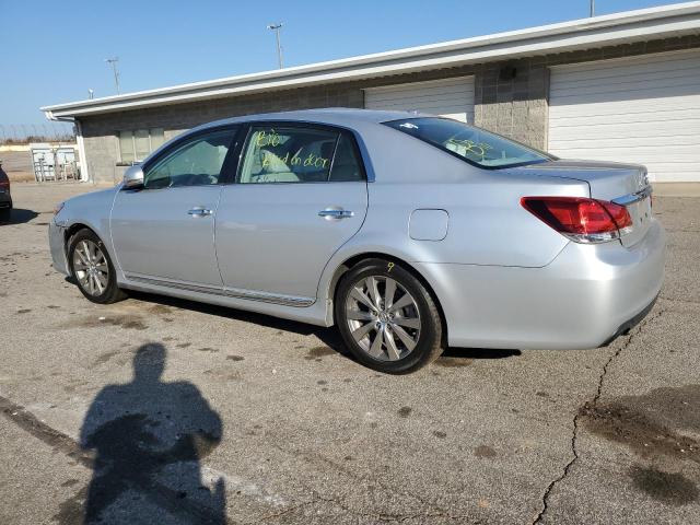 4T1BK3DB8BU423142 - 2011 TOYOTA AVALON BASE SILVER photo 2