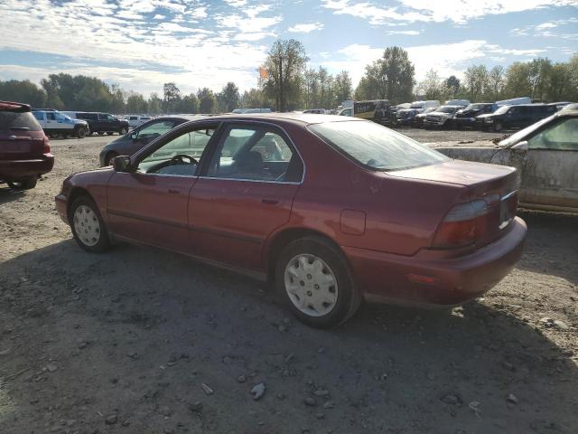 1HGCD5632TA045800 - 1996 HONDA ACCORD LX RED photo 2