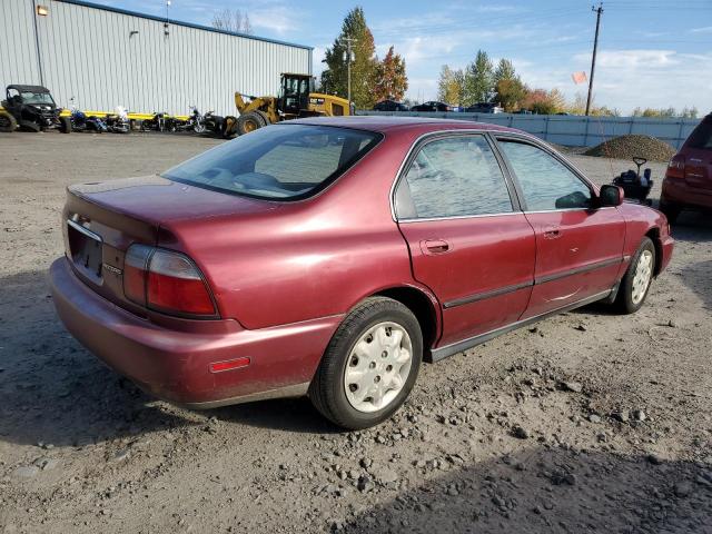 1HGCD5632TA045800 - 1996 HONDA ACCORD LX RED photo 3