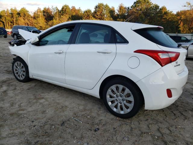 KMHD35LH3GU305028 - 2016 HYUNDAI ELANTRA GT WHITE photo 2