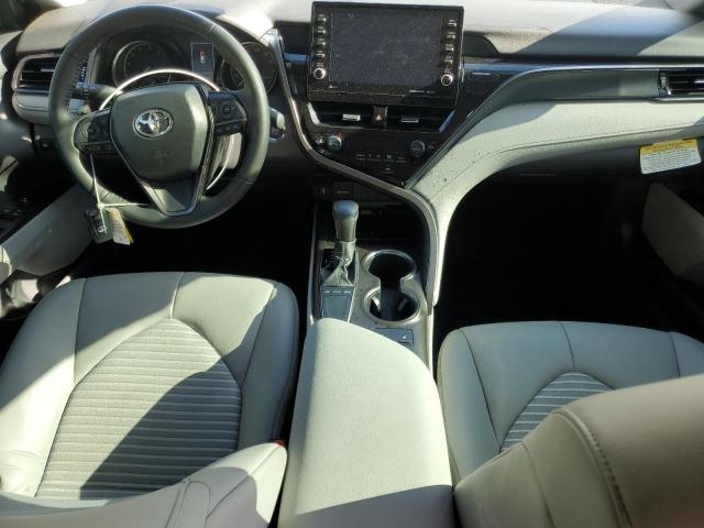 4T1S11AK1PU097204 - 2023 TOYOTA CAMRY SE NIGHT SHADE WHITE photo 8