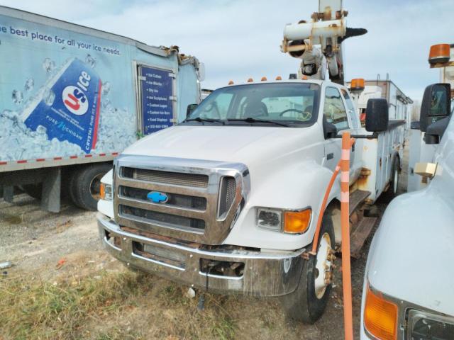 3FRXX75VX9V122024 - 2009 FORD F750 SUPER DUTY WHITE photo 2