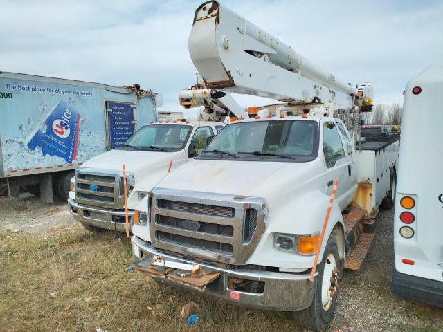 3FRXX7FE3BV399523 - 2011 FORD F750 SUPER DUTY WHITE photo 2