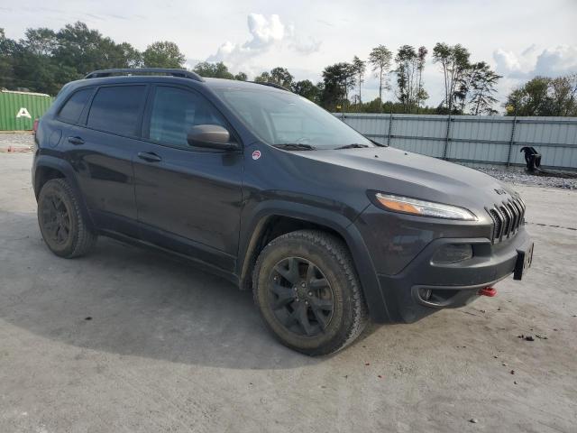 1C4PJMBB1GW183661 - 2016 JEEP CHEROKEE TRAILHAWK GRAY photo 4