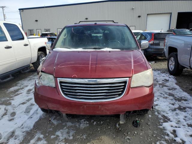 2A4RR6DGXBR609994 - 2011 CHRYSLER TOWN & COU LIMITED MAROON photo 5