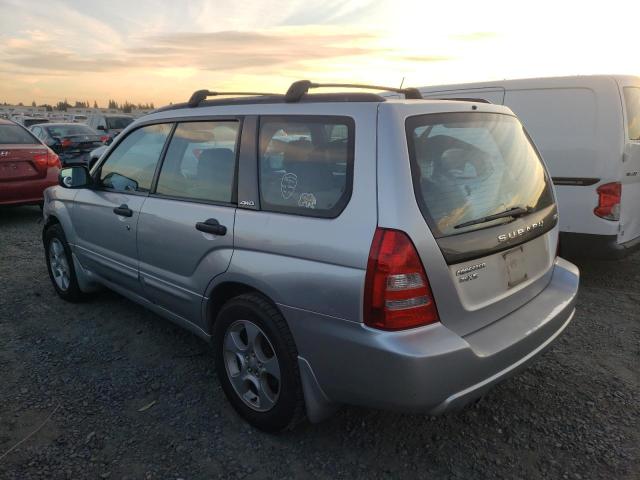 JF1SG65654H767814 - 2004 SUBARU FORESTER 2.5XS ვერცხლისფერი ფოტო 2