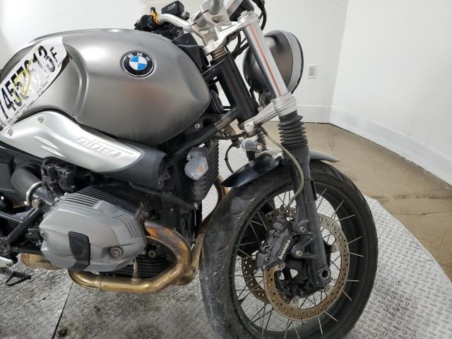 WB10J3306JZ794510 - 2018 BMW R NINE T SCRAMBLER GRAY photo 10