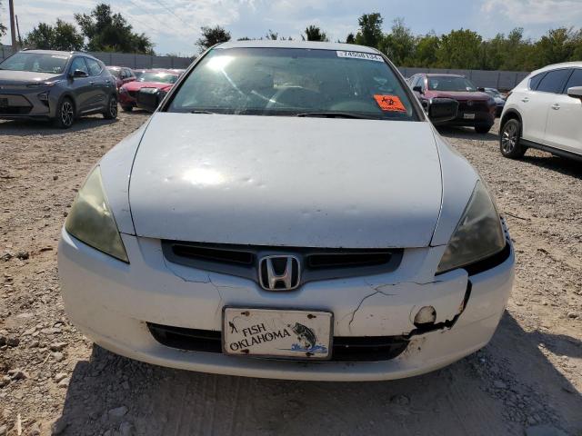 1HGCM55405A172834 - 2005 HONDA ACCORD LX WHITE photo 5