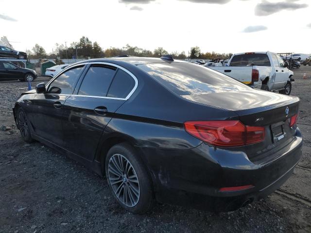 WBAJA7C59KWW12714 - 2019 BMW 530 XI BLACK photo 2