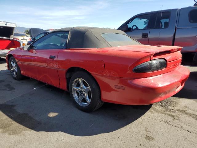 2G1FP32K3V2152200 - 1997 CHEVROLET CAMARO BASE RED photo 2