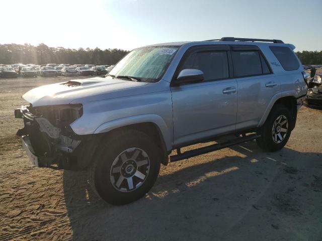 JTEPU5JR9P6100601 - 2023 TOYOTA 4RUNNER SE SILVER photo 1