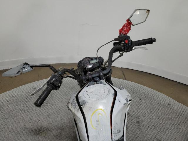 JKABRRJ12PDA28022 - 2023 KAWASAKI BR125 J WHITE photo 7