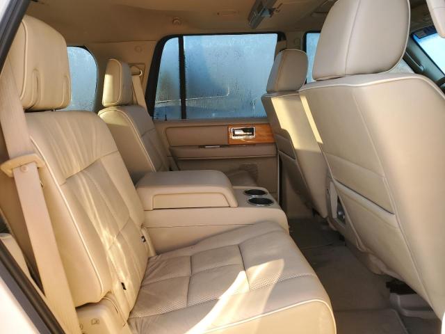 5LMFU28577LJ10197 - 2007 LINCOLN NAVIGATOR 白色 照片 11