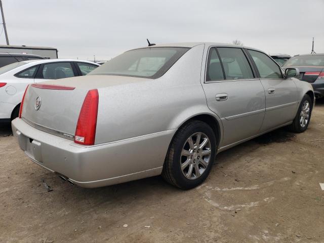 1G6KD57Y78U154542 - 2008 CADILLAC DTS SILVER photo 3