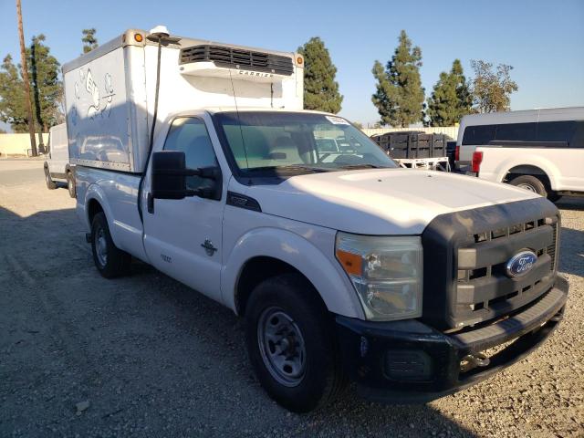 1FTRF3AT1BEA80057 - 2011 FORD F350 SUPER DUTY WHITE photo 1