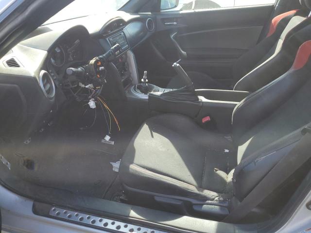 JF1ZNAA18D1703468 - 2013 TOYOTA SCION FR-S 银色 照片 7
