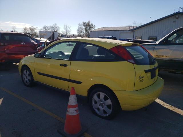 3FAFP31371R237396 - 2001 FORD FOCUS ZX3 YELLOW photo 2