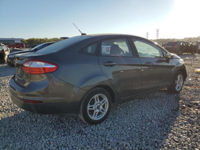 3FADP4BJ7JM145292 - 2018 FORD FIESTA SE GRAY photo 3