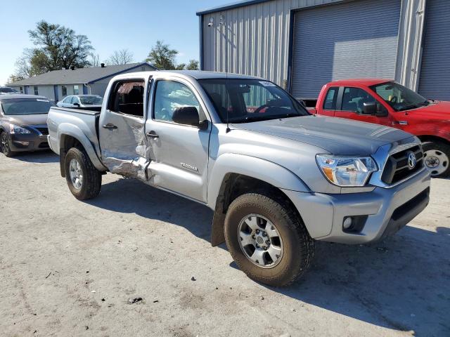 3TMJU4GN6EM168926 - 2014 TOYOTA TACOMA DOUBLE CAB PRERUNNER SILVER photo 4