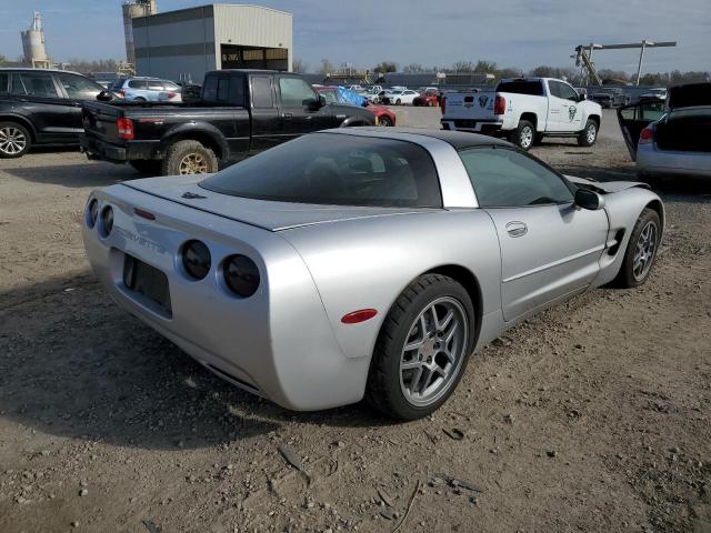 1G1YY22G315110622 - 2001 CHEVROLET CORVETTE SILVER photo 3