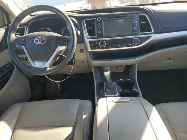 5TDJKRFH0GS335492 - 2016 TOYOTA HIGHLANDER XLE WHITE photo 8