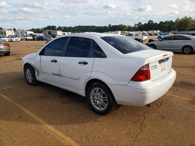 1FAFP34N27W300973 - 2007 FORD FOCUS ZX4 WHITE photo 2